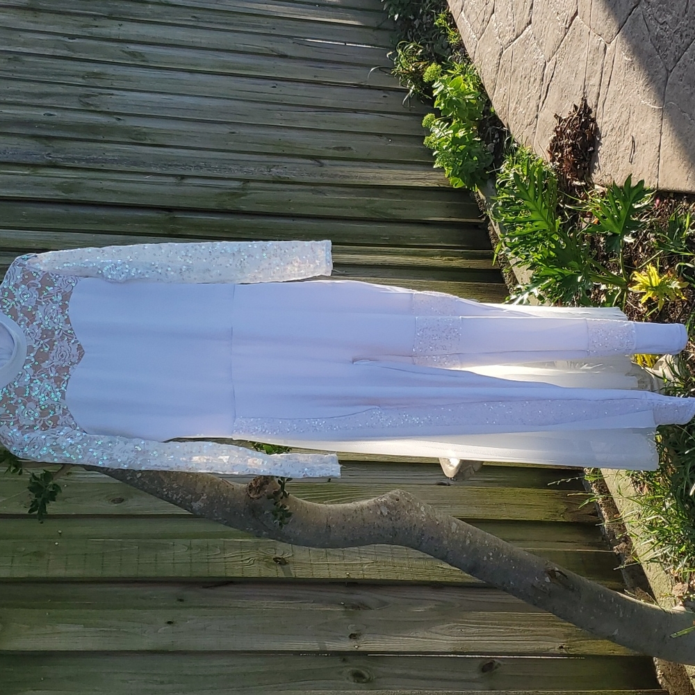 Colorguard, Dance Costume